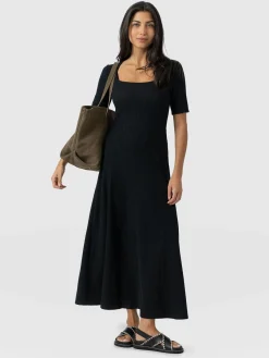 Saint and Sofia Akia Short Sleeve Dress - Black Textured