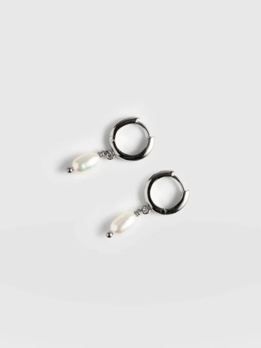Saint and Sofia Jacqueline Pearl Huggie Earrings - Silver