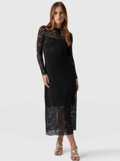 Saint and Sofia Runway Lace Dress - Black